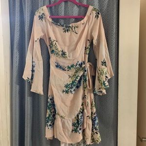 ASTR brand beautiful dress!  Very comfortable, elegant and lined. One time use.